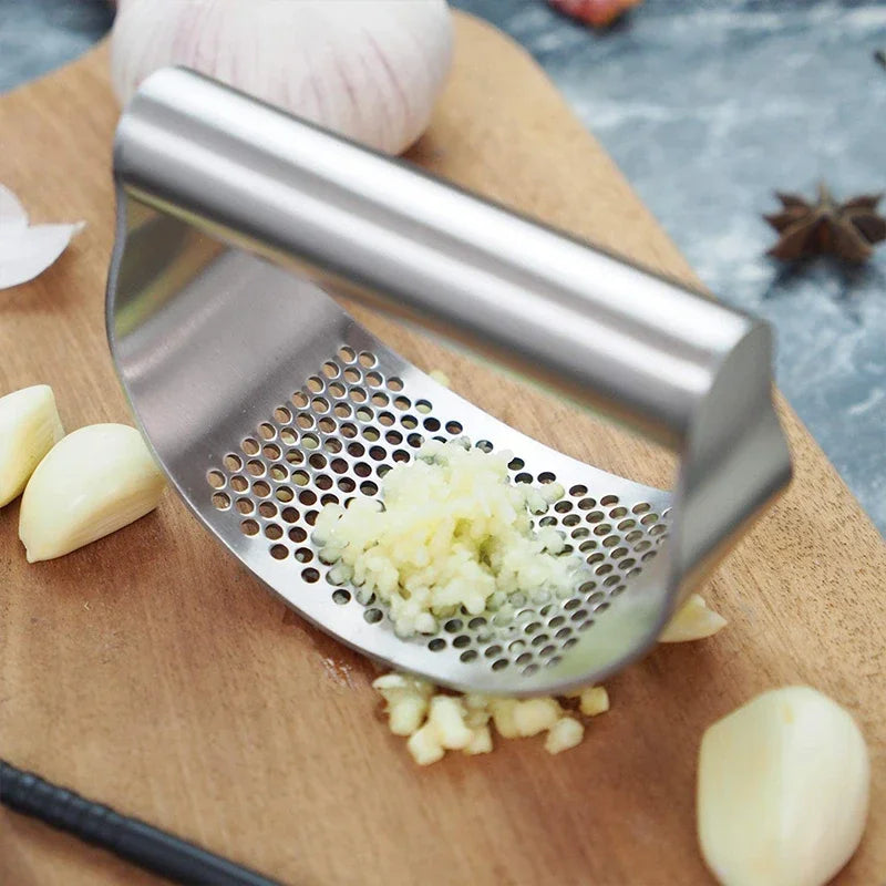 Upgraded Stainless Steel Manual Garlic Press Squeezer Eco-Friendly Kitchen Tool for Ginger Rocker Crusher Mince Cutting